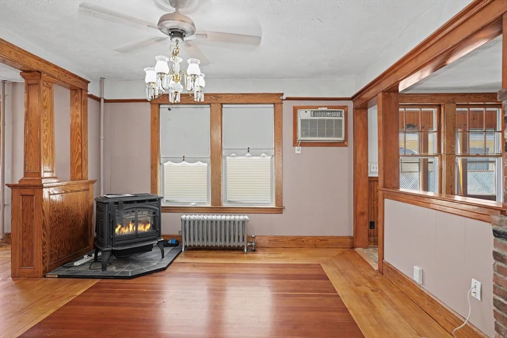 167 Seventh St, Leominster MA 01453 photo 8