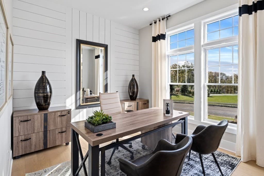 Single Family Residence at 8 Owls Nest # 3, Plymouth MA 02360, photo 9 of 12