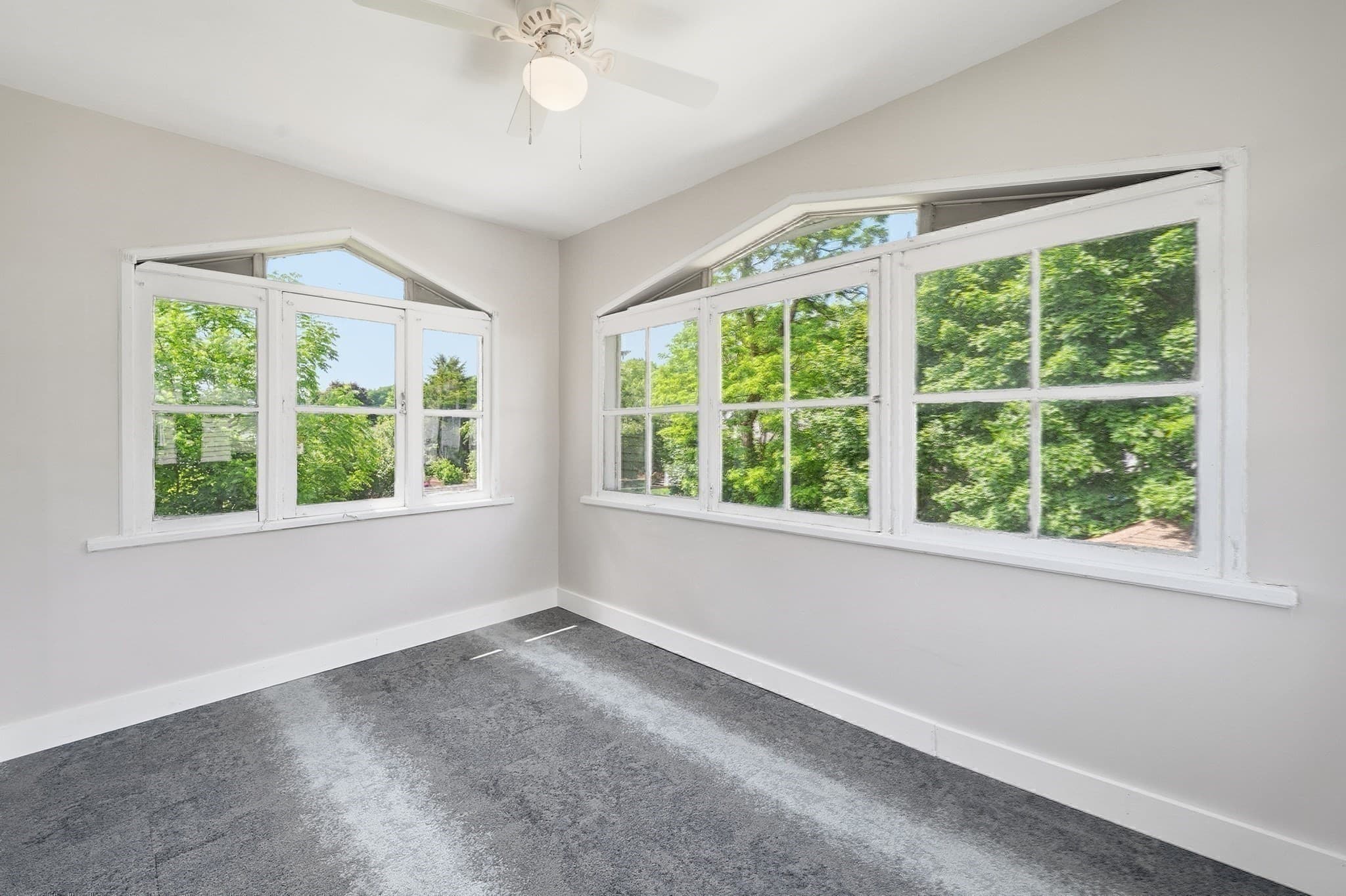 Single Family Residence at 87 Malden St, Worcester MA 01606, photo 36 of 41