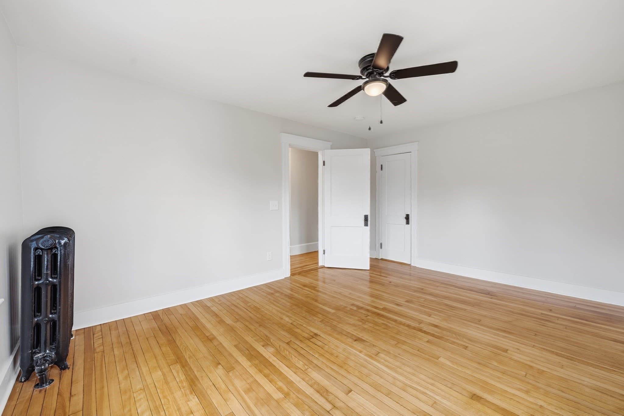 Single Family Residence at 87 Malden St, Worcester MA 01606, photo 32 of 41