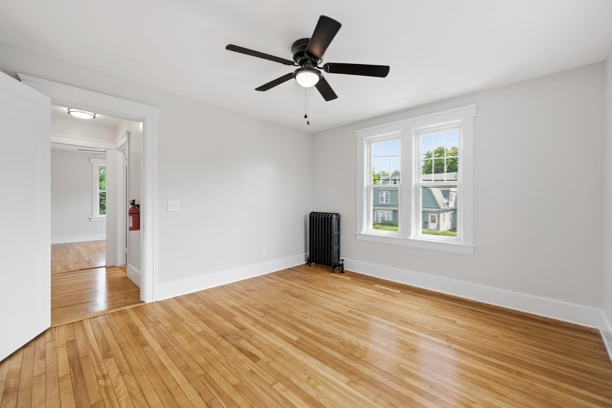 Single Family Residence at 87 Malden St, Worcester MA 01606, photo 28 of 41