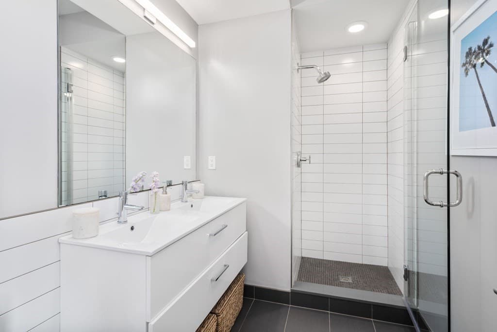 Condominium at 7 East Springfield # 5B, Boston MA 02118, photo 8 of 19