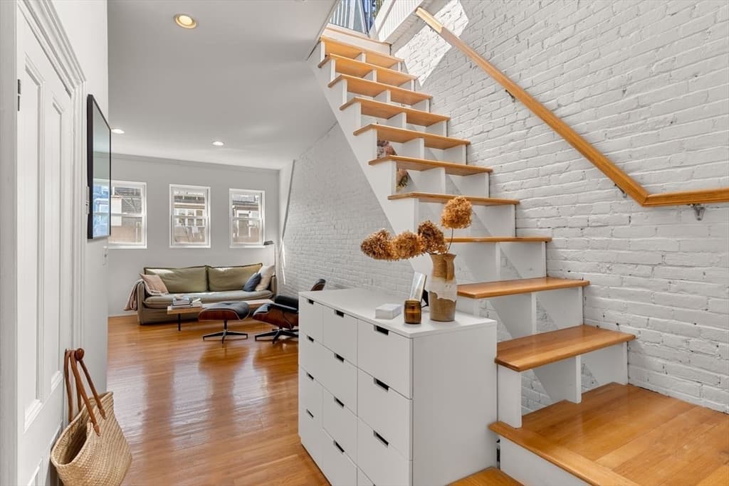 Condominium at 154 W Concord St # 4, Boston MA 02118, photo 18 of 27