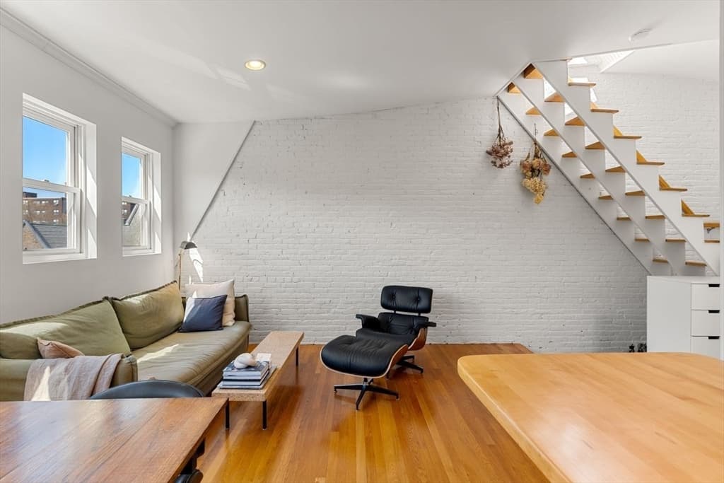 Condominium at 154 W Concord St # 4, Boston MA 02118, photo 4 of 27