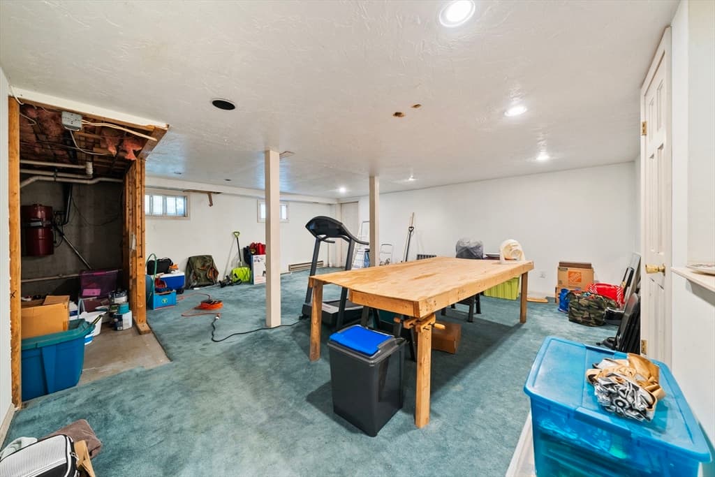 Condominium at 12 Winnepurkit Ave # 12, Lynn MA 01905, photo 23 of 26