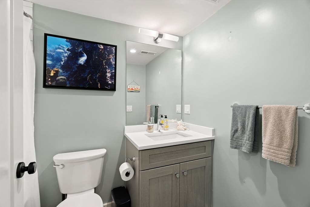 Condominium at 178 Thornton St # 1, Boston MA 02119, photo 17 of 23