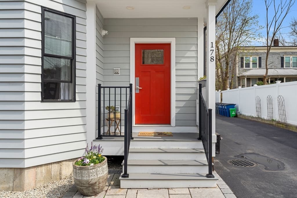Condominium at 178 Thornton St # 1, Boston MA 02119, photo 22 of 23