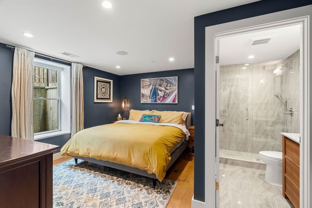 Condominium at 178 Thornton St # 1, Boston MA 02119, photo 14 of 23