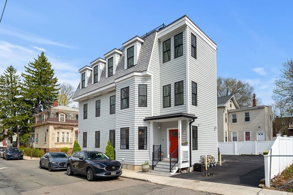 Condominium at 178 Thornton St # 1, Boston MA 02119, photo 21 of 23