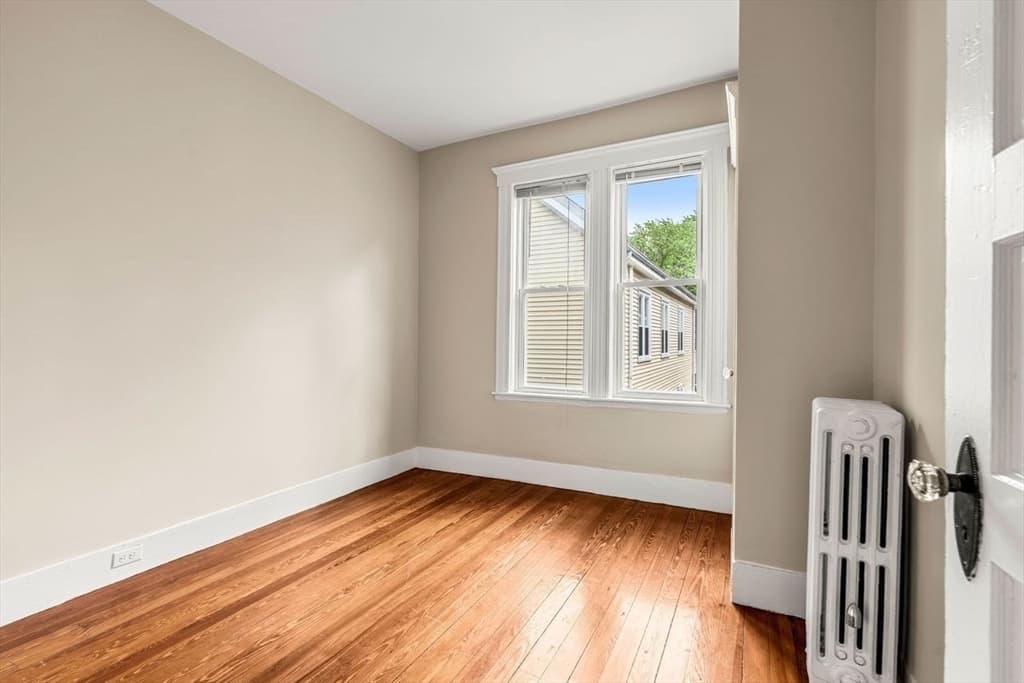 2 Family - 2 Units Up/Down at 18 Cliff Street, Salem MA 01970, Salem, photo 16 of 28