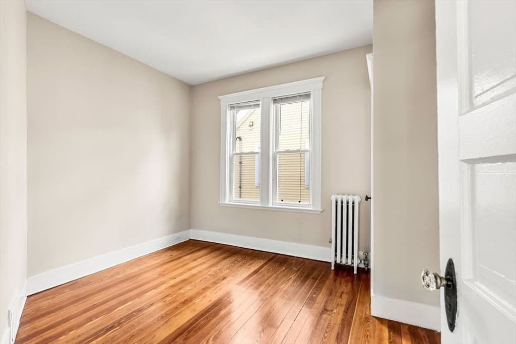 2 Family - 2 Units Up/Down at 18 Cliff Street, Salem MA 01970, Salem, photo 12 of 28