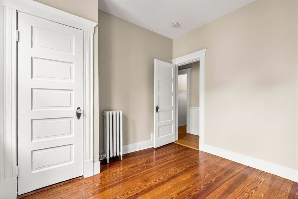 2 Family - 2 Units Up/Down at 18 Cliff Street, Salem MA 01970, Salem, photo 18 of 28