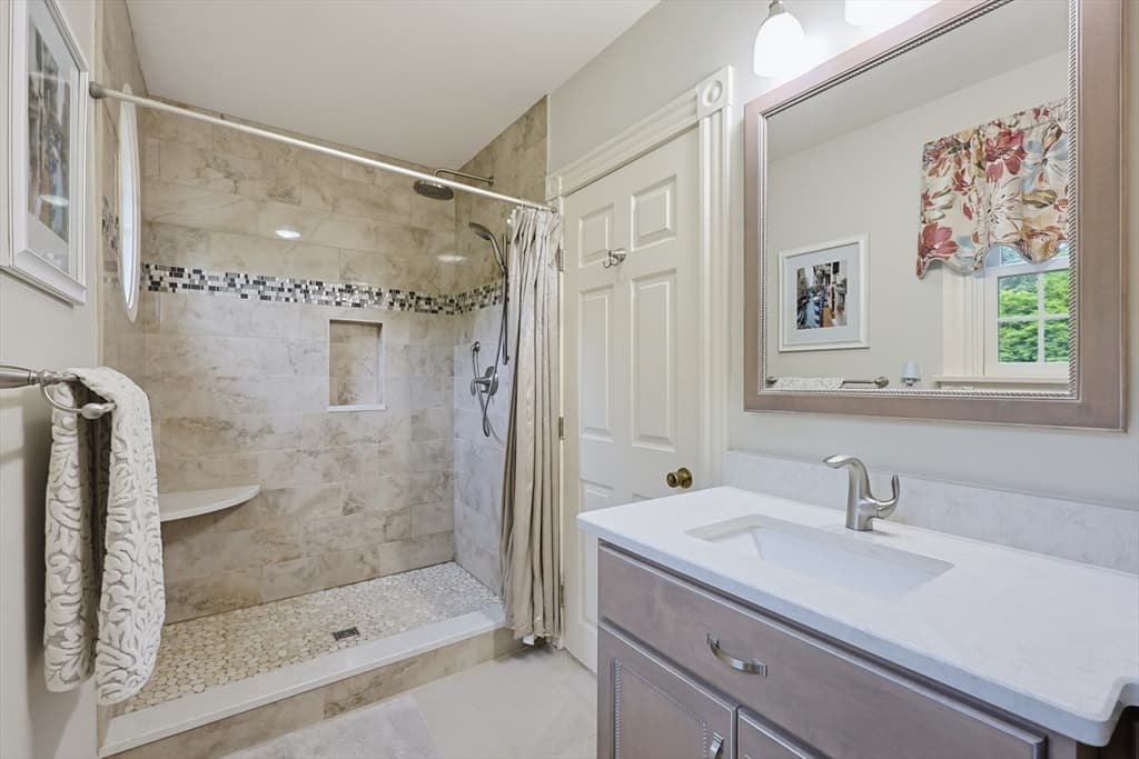 110 Chipper Hill Road, Northbridge MA 01534 photo 27