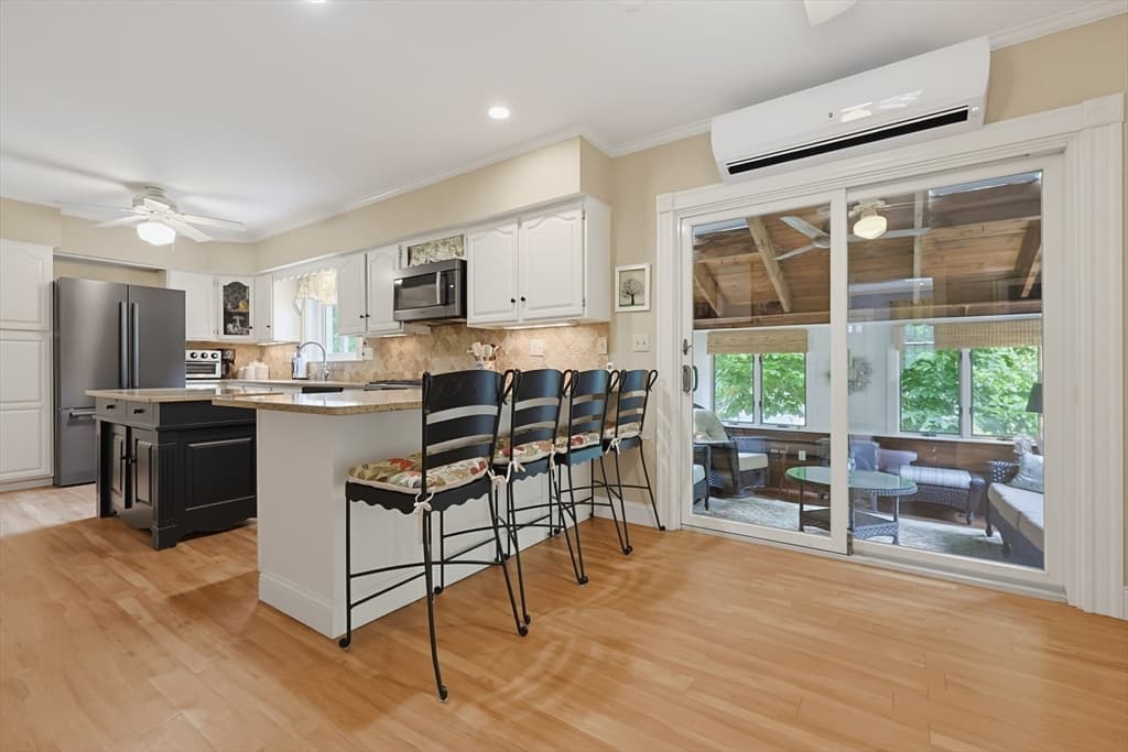 110 Chipper Hill Road, Northbridge MA 01534 photo 9
