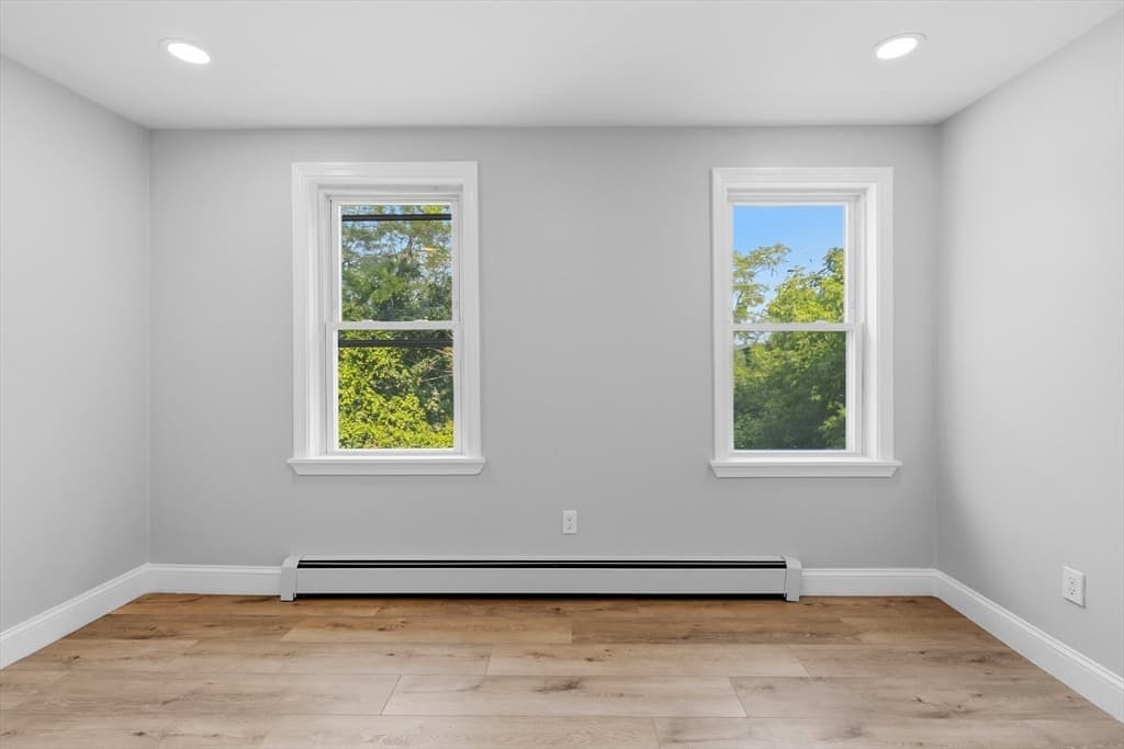 409 Crescent St, Fall River MA 02720 photo 24