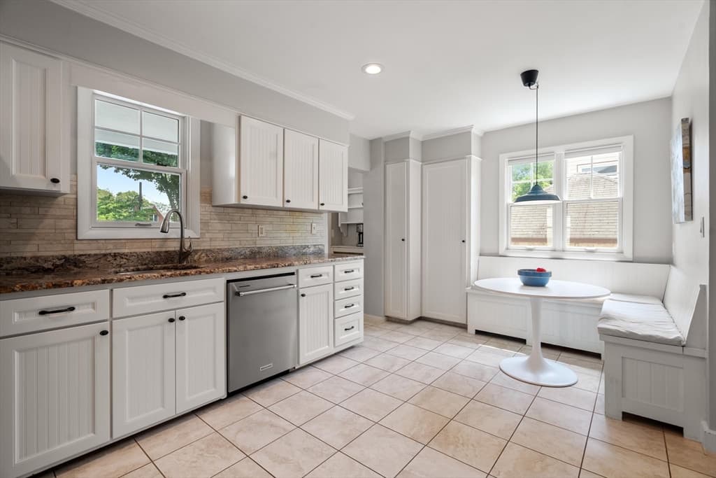 Single Family Residence at 5 Houston Street, Boston MA 02132, Boston, photo 10 of 30