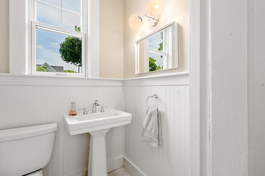 Single Family Residence at 5 Houston Street, Boston MA 02132, Boston, photo 11 of 30