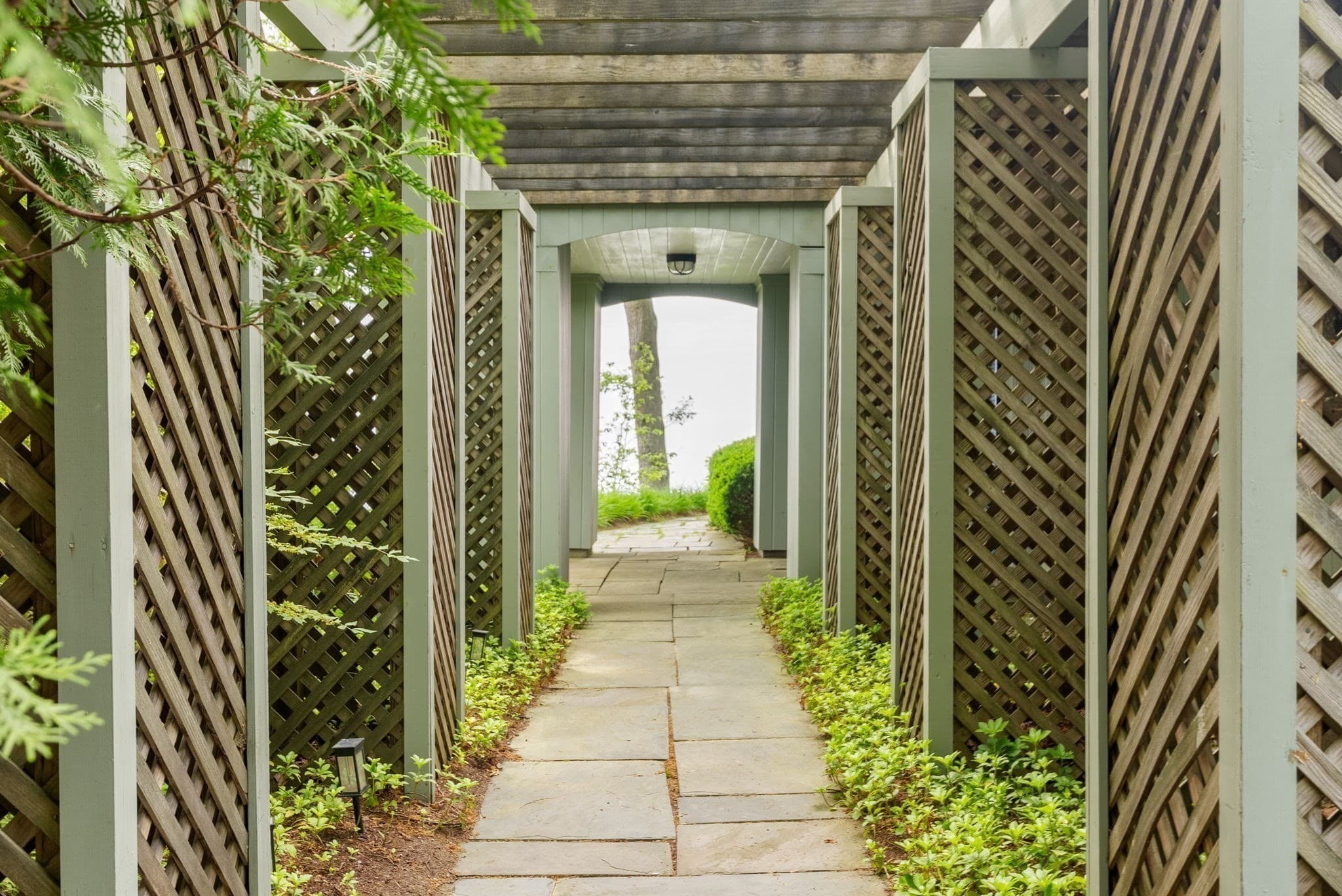 Single Family Residence at 23 Ocean Street, Manchester MA 01944, Manchester, photo 6 of 36