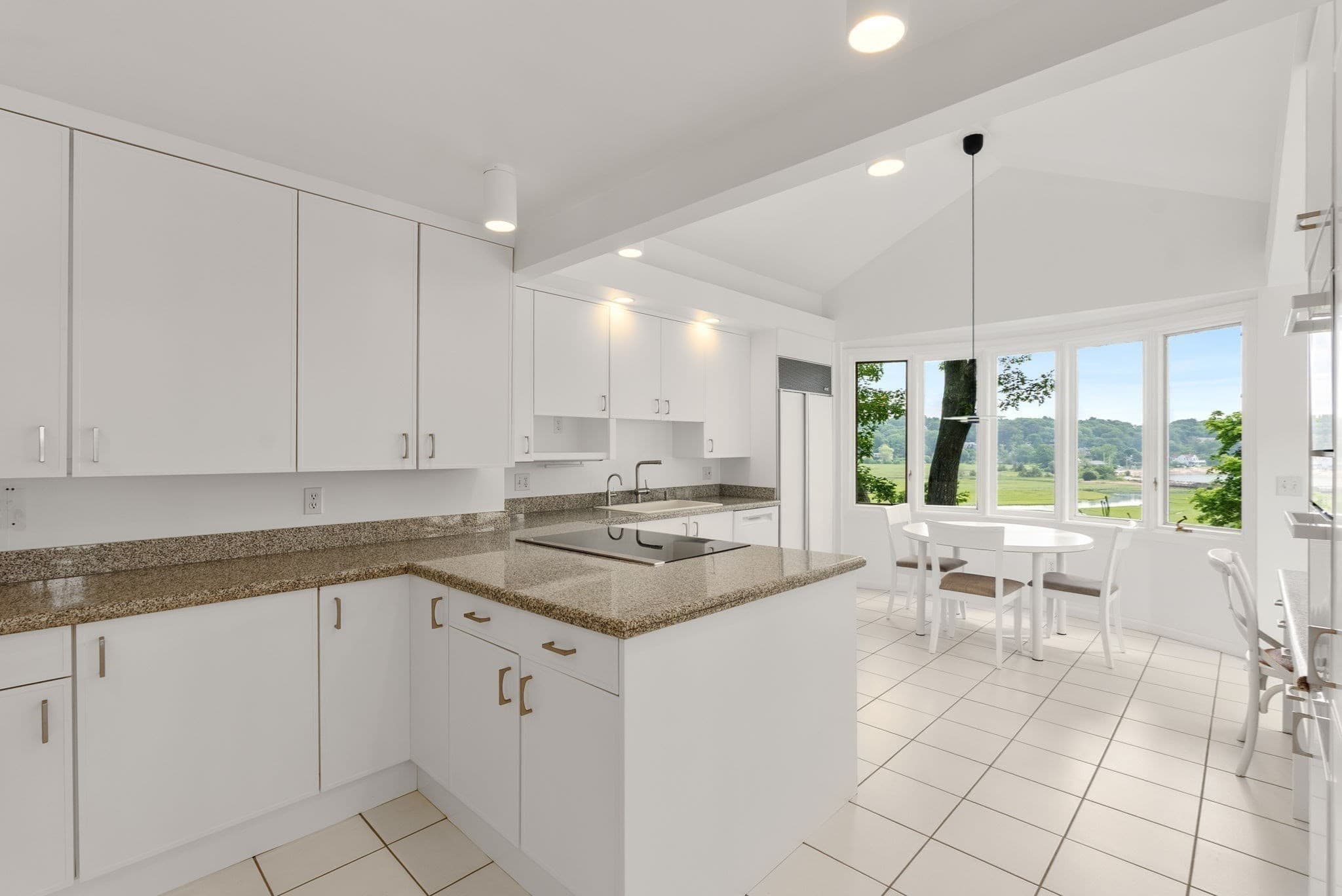 Single Family Residence at 23 Ocean Street, Manchester MA 01944, Manchester, photo 14 of 36