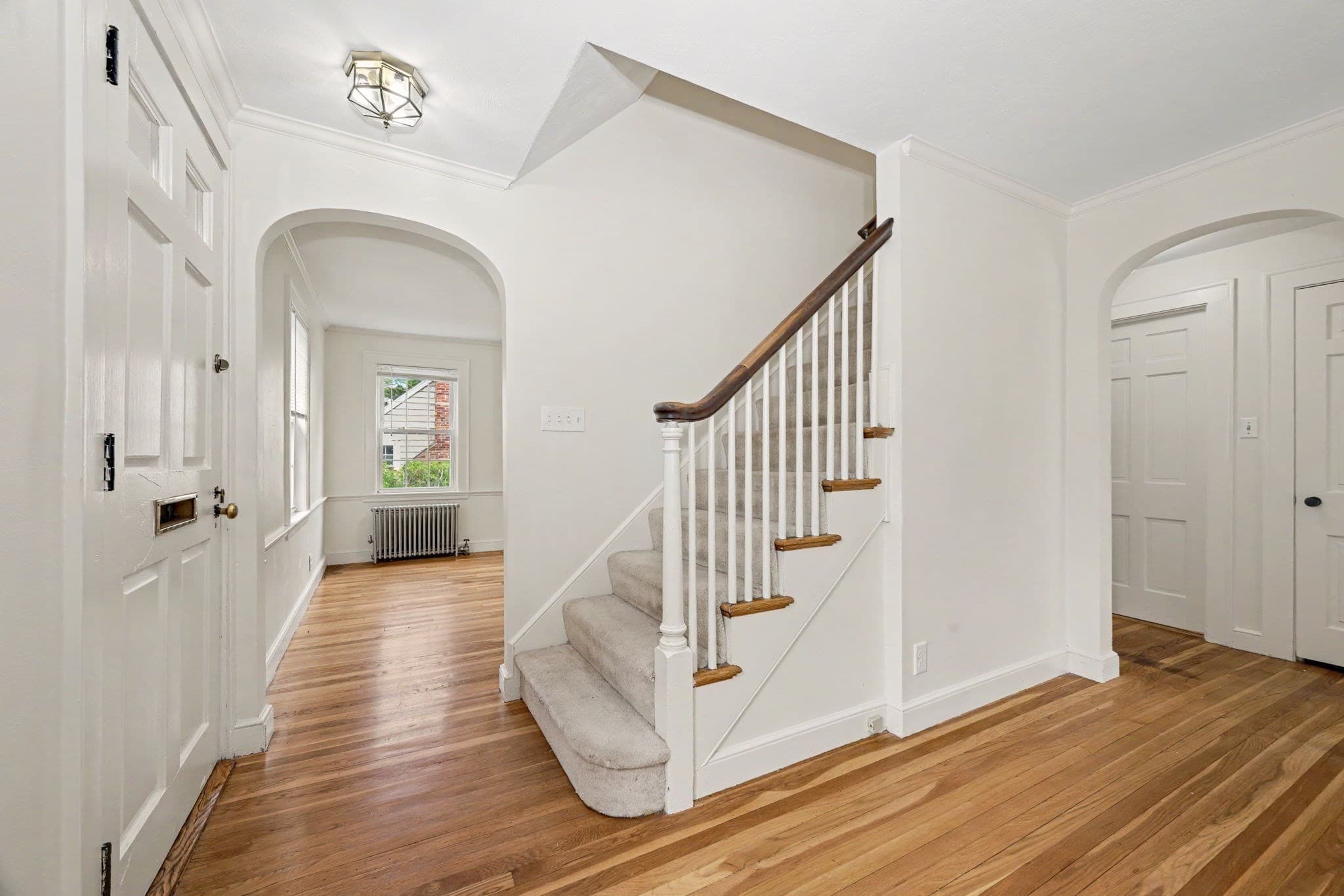 Single Family Residence at 95 Gleason Rd, Lexington MA 02420, Lexington, photo 3 of 41