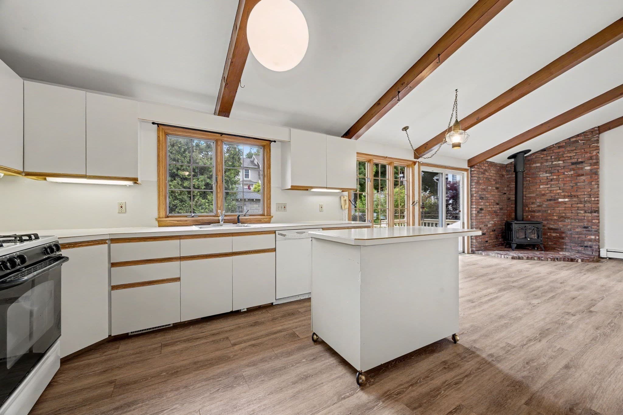 Single Family Residence at 95 Gleason Rd, Lexington MA 02420, Lexington, photo 11 of 41