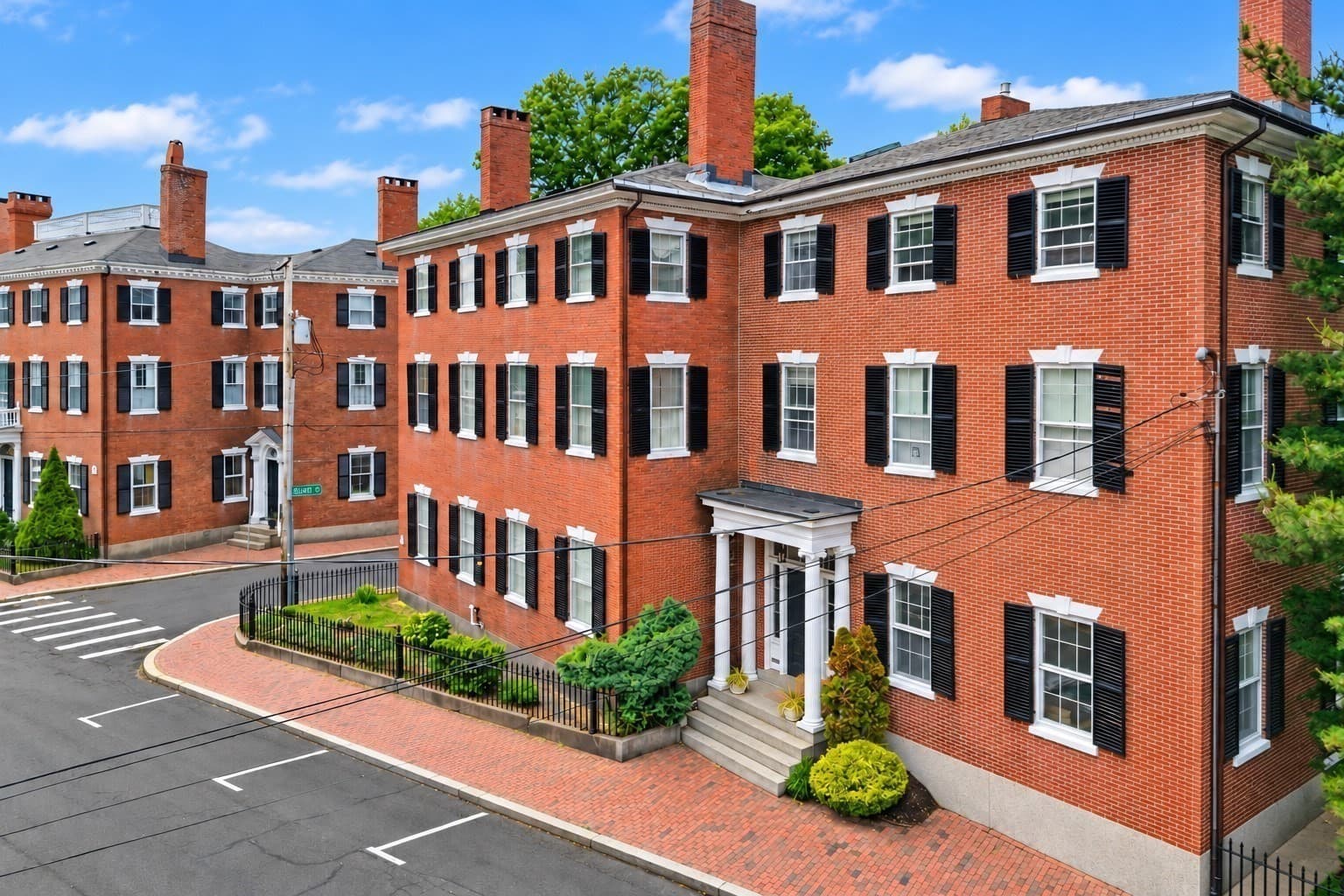 Condominium at 35 Washington Sq # 3, Salem MA 01970, photo 2 of 28