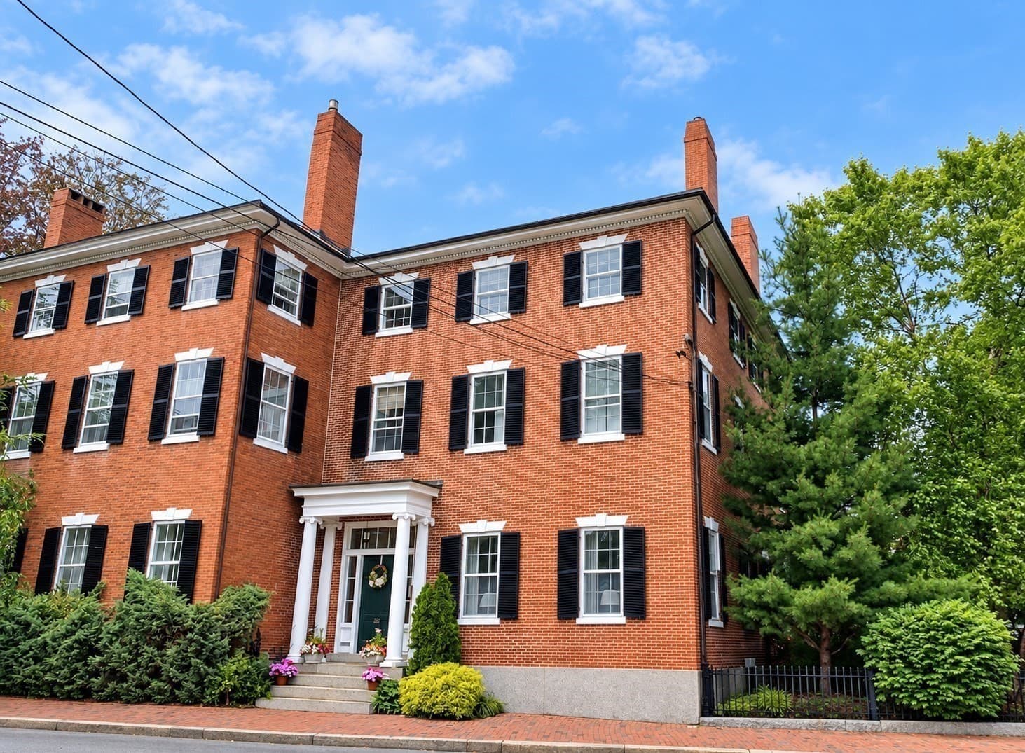 Condominium at 35 Washington Sq # 3, Salem MA 01970, photo 24 of 28