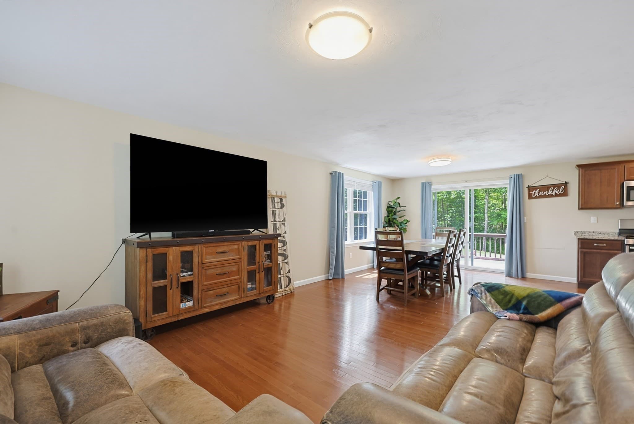 Single Family Residence at 5 County Street, Berkley MA 02779, photo 7 of 40
