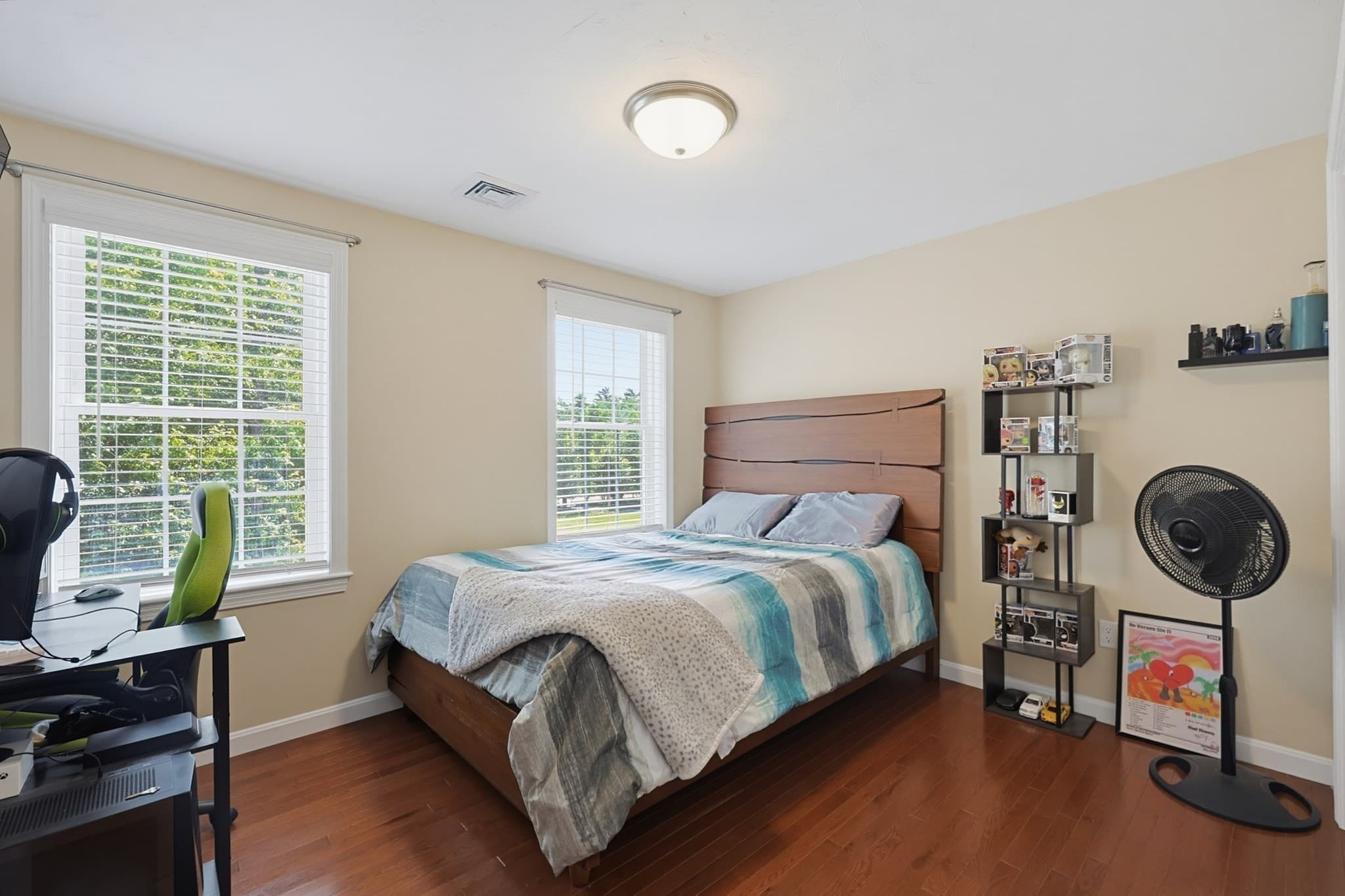 Single Family Residence at 5 County Street, Berkley MA 02779, photo 25 of 40