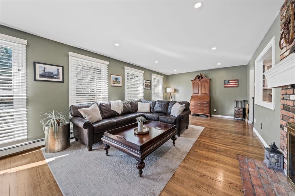 114 Longwater Dr, Hanover MA 02339 photo 12
