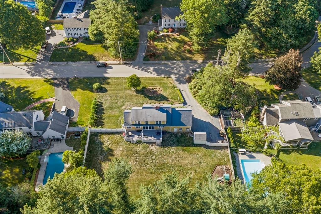 114 Longwater Dr, Hanover MA 02339 photo 3