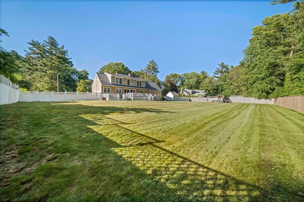 114 Longwater Dr, Hanover MA 02339 photo 28