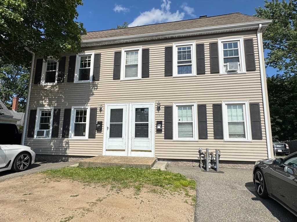 740-742 Main St, Weymouth MA 02190