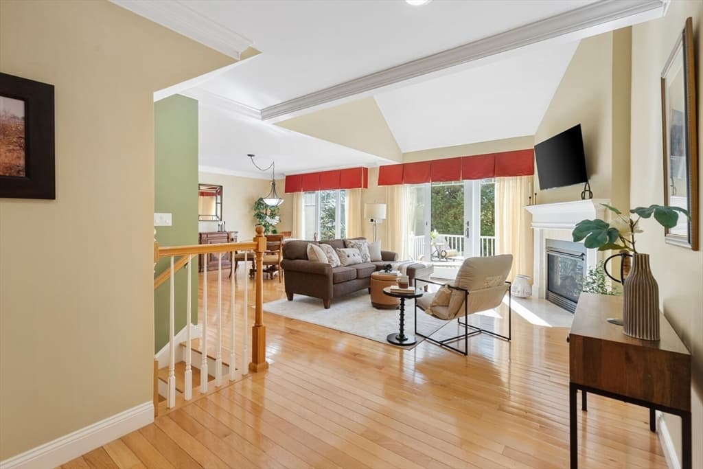 Single Family Residence at 11 Swan Ln, Andover MA 01810, photo 2 of 39