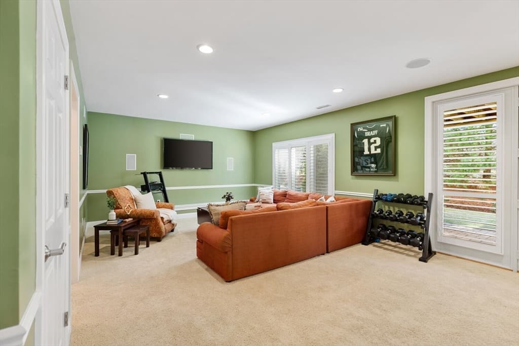 Single Family Residence at 11 Swan Ln, Andover MA 01810, photo 31 of 39