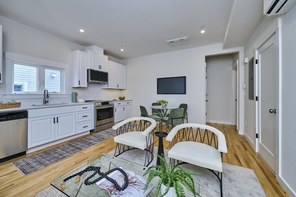17 Macarthur Street # 2, Somerville MA 02143 photo 4