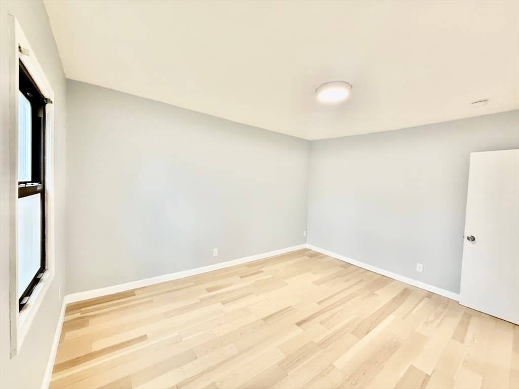Condominium at 15 Berwick St # 15, Melrose MA 02176, Melrose, photo 21 of 27