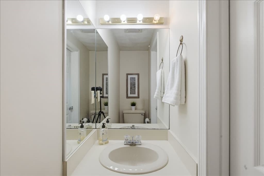 53 Front St # 53, Beverly MA 01915 photo 18