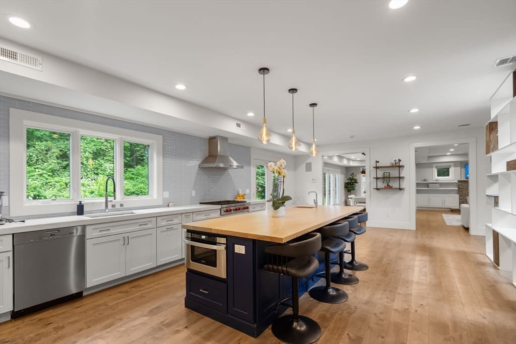 80 Locust Ln, Needham MA 02492 photo 11