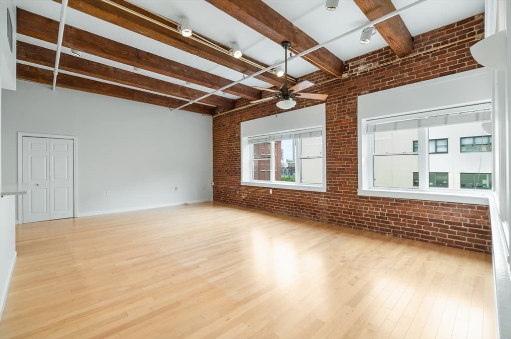 Condominium at 15 Sleeper St # 407, Boston MA 02210, photo 5 of 21