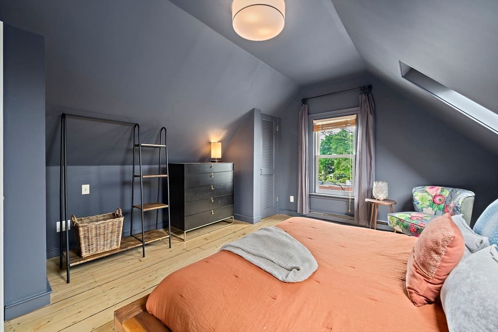 Condominium at 80 Holland St # 2, Somerville MA 02144, photo 13 of 23