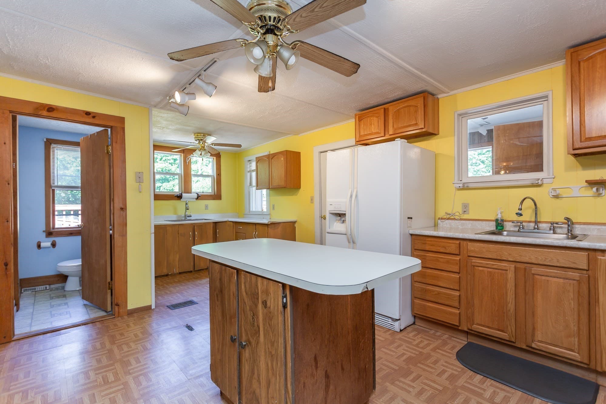Single Family Residence at 260 King Philip St, Raynham MA 02767, Raynham, photo 8 of 29