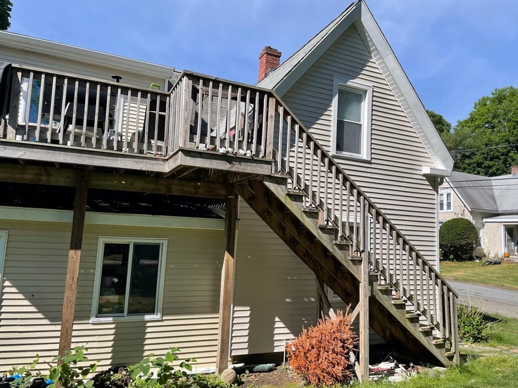 Multi Family at 20 Church Ave, East Bridgewater MA 02333, East Bridgewater, photo 2 of 24