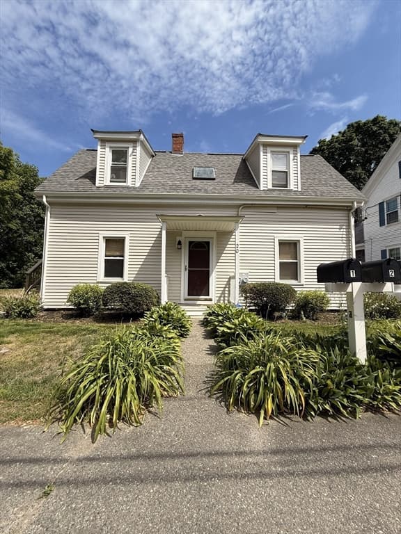 20 Church Ave, East Bridgewater MA 02333