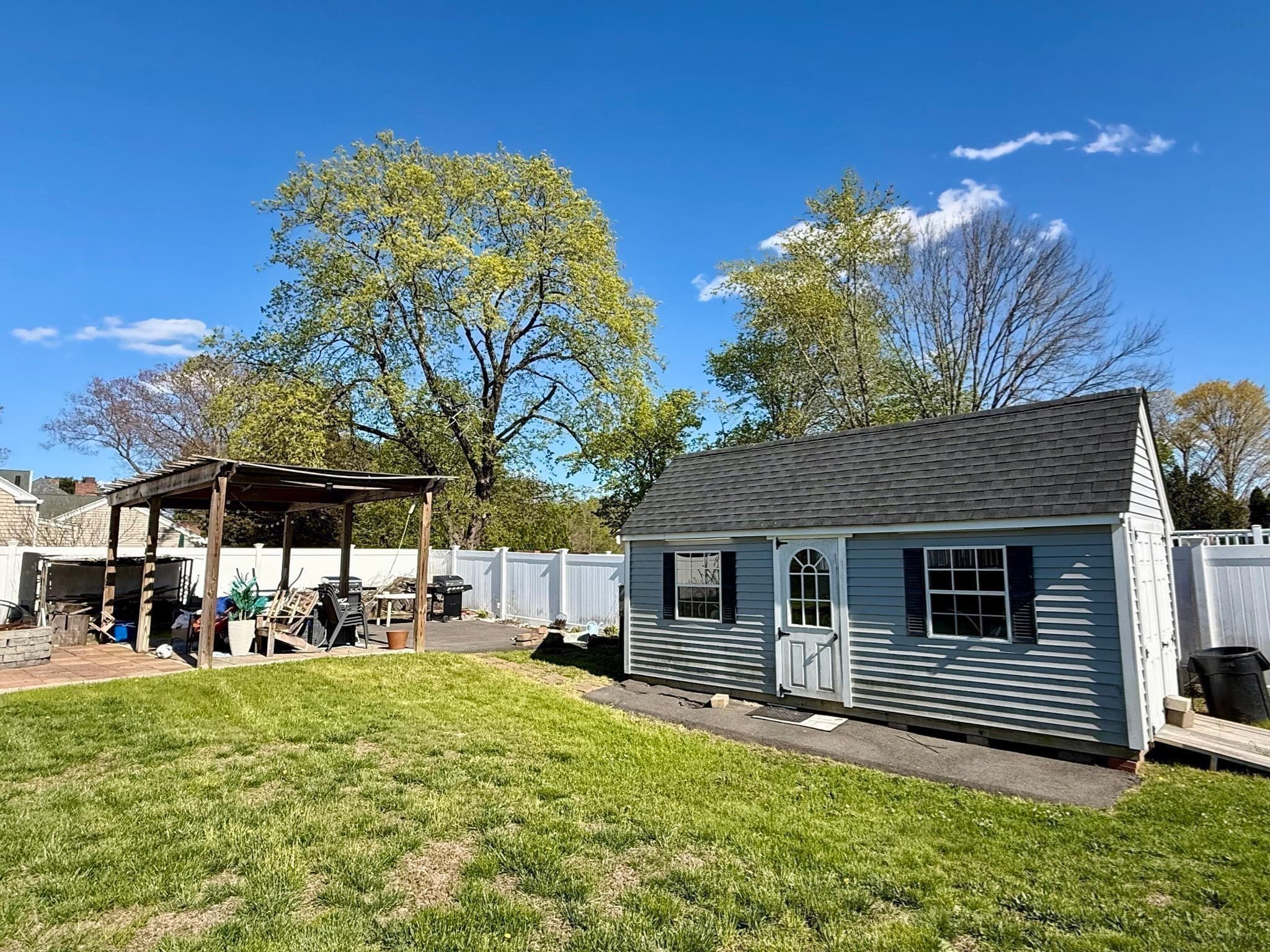 Single Family Residence at 408 W Britannia St, Taunton MA 02780, photo 12 of 21