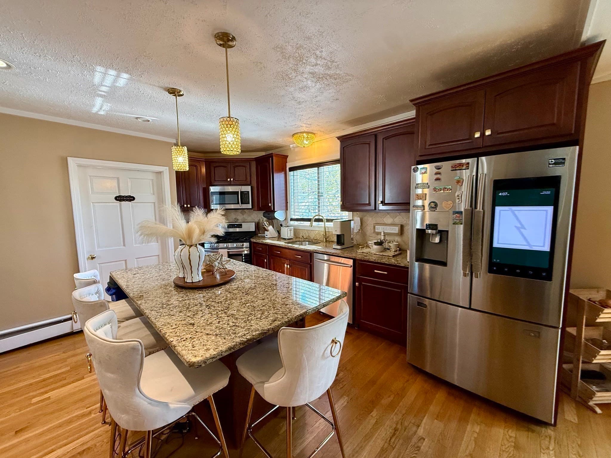 Single Family Residence at 408 W Britannia St, Taunton MA 02780, photo 18 of 21