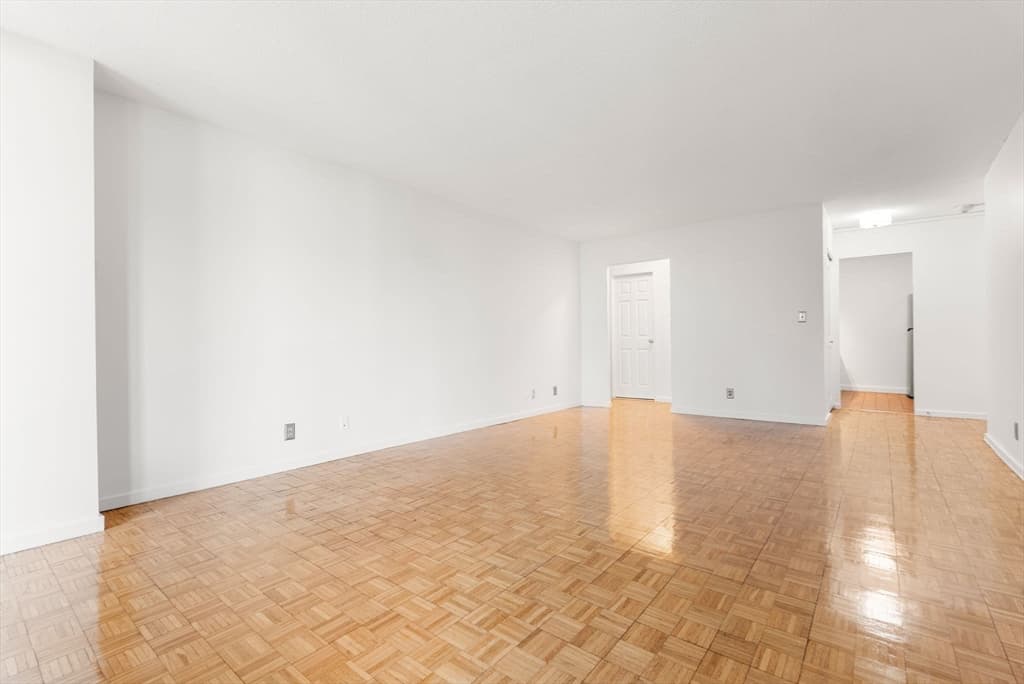 33 Pond Ave # 523, Brookline MA 02445 photo 10