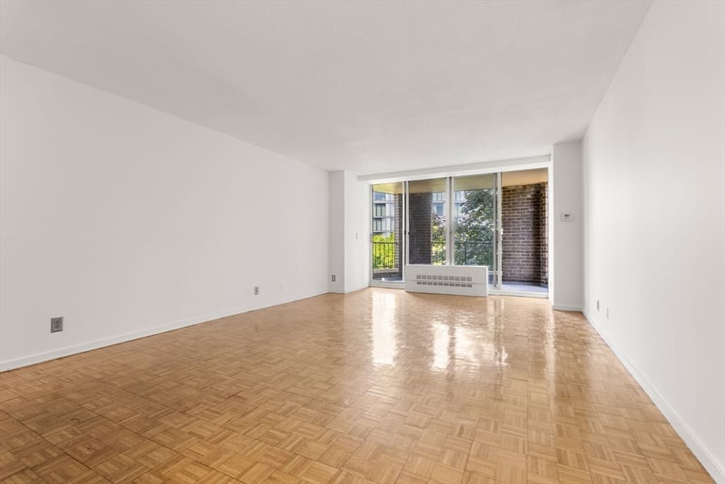 33 Pond Ave # 523, Brookline MA 02445 photo 8