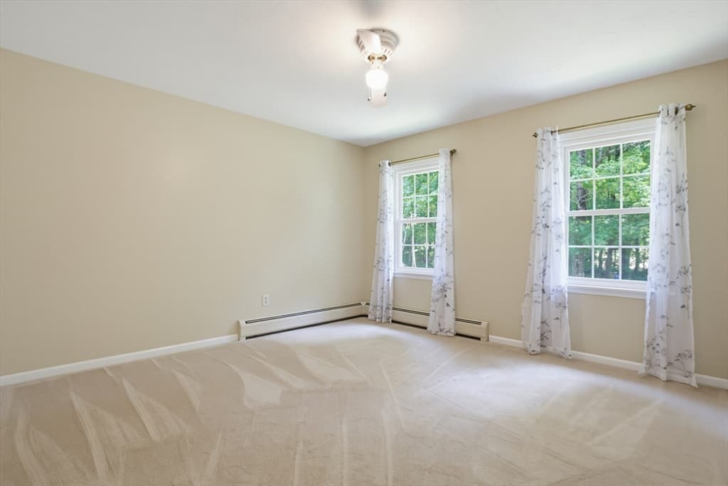 Single Family Residence at 47 Old Village Rd, Sturbridge MA 01566, Sturbridge, photo 16 of 42