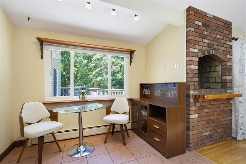 Single Family Residence at 47 Old Village Rd, Sturbridge MA 01566, Sturbridge, photo 12 of 42